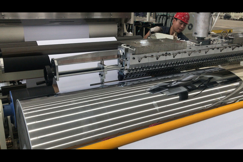 Máquina de estratificação de papel da extrusão lateral dobro do copo com o ISO9001 certificado