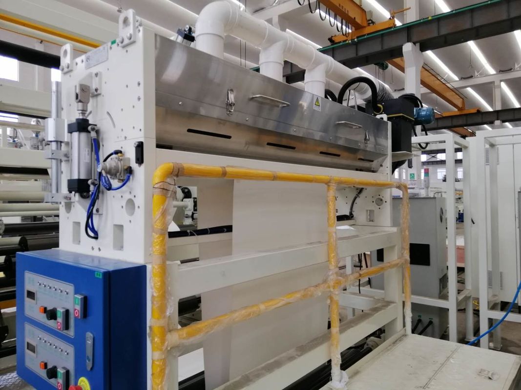 Máquina plástica automática da laminação do rolo de filme com o Unwinder dobro da estação e Rewinder em azul e em branco